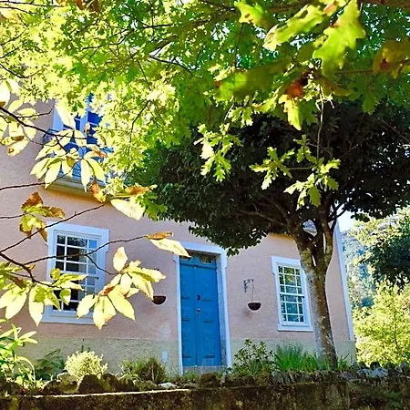 Casa Do Cabeco Bed and Breakfast 4*